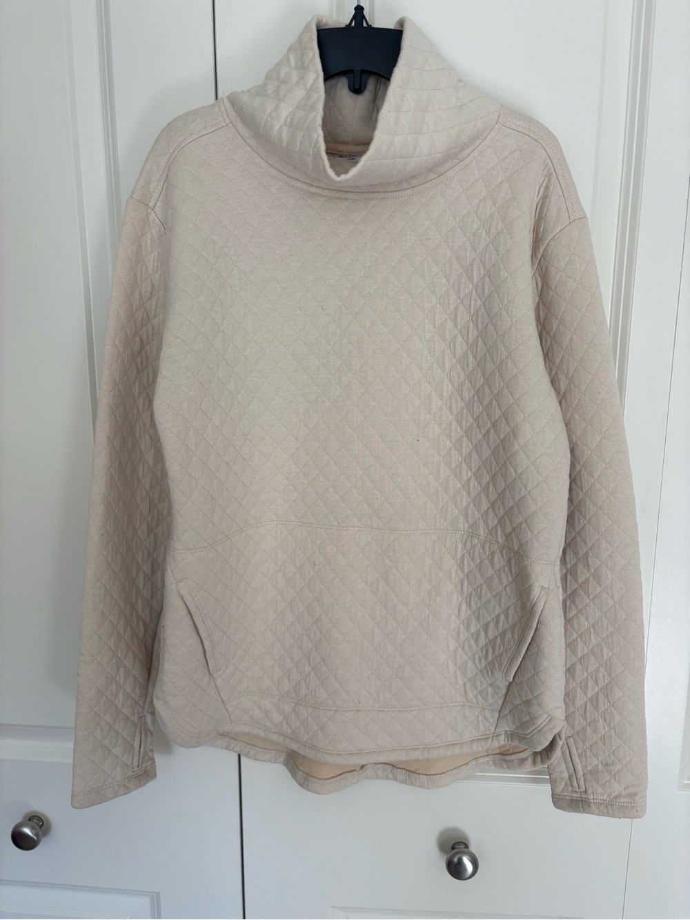Women’s RBX active Lennox Cable Cowl Neck quilted pullover cream sz small.